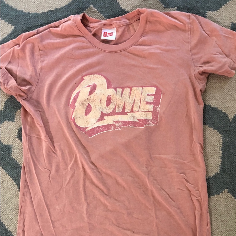 Bowie tee